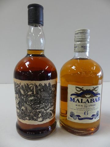 null Lot de 2 bouteilles : 1 Rhum Malabar Anejo 6 ans d'âge Rhum Superior des Caraibes,...