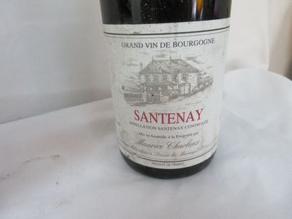 null 4 bouteilles de Bourgognes 1992 dont 3 bouteilles de Maranges 1er cru, Le clos...