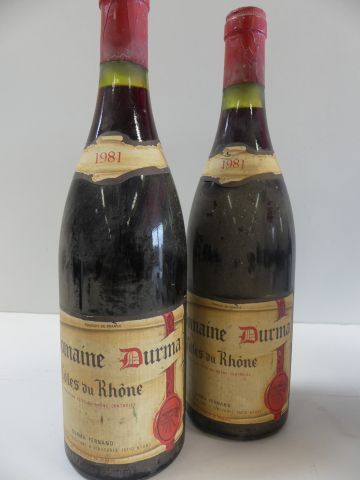 null 2 bouteilles de Domaine Durma Côtes du Rhône 1981