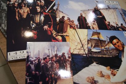 null CINEMA Lot comprenant 14 photographies du film "1992 Christophe Colomb" (éditées...