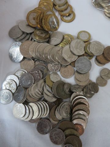null FRANCE Fort lot de pièces de monnaie. Circa 1980-90-00.