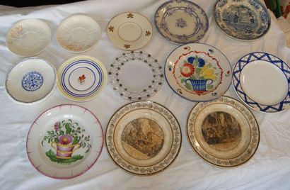 null Lot de 13 assiettes décoratives en céramique, dont Lunéville, Quimper (Henriot),...