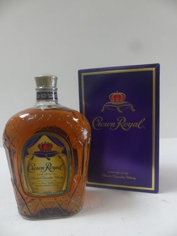 null Whisky 100 cl Coffret Crown Royal Fine de Luxe Blended Canadian 40 % vol