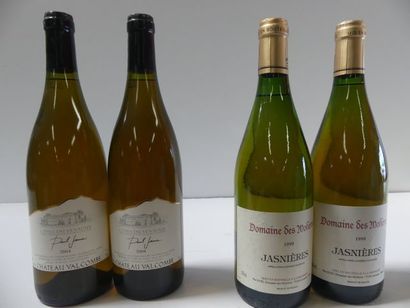 null Lot de 4 bouteilles : 2 Château Valcombe Côtes du Ventoux Blanc 2004 en l'état...