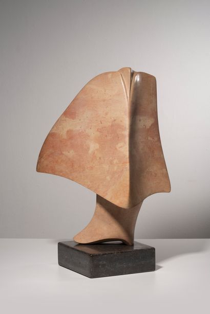 HERMAN DOTTERMANS (né en 1940) Untitled. Marble. Marmer. H: 61 cm Provenance/Herkomst:...