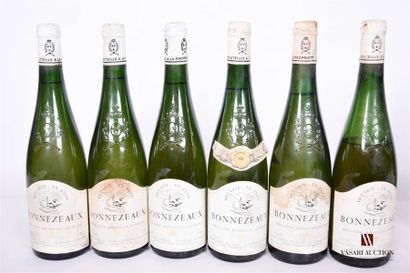 null 6 bouteilles	BONNEZEAUX mise Peltier-Cassin Vit.		1988
	Et. fanées et tachées...