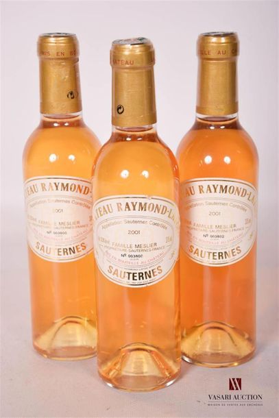 null 3 Demies Château RAYMOND LAFON Sauternes 2001
Et. à peine tachées. N : bas ...