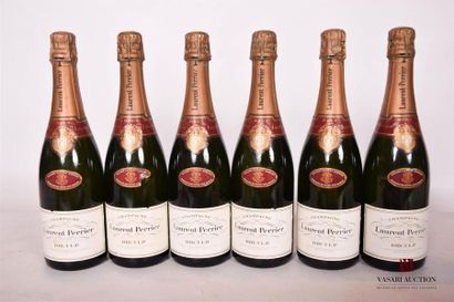 null 6 Bouteilles	Champagne LAURENT PERRIER Brut L.P		NM
	Et. tachées. N : bons....