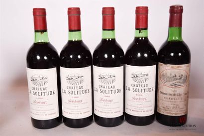 null Lot de 5 blles comprenant :		
4 Bouteilles	Château LA SOLITUDE	Bordeaux	1982
1...