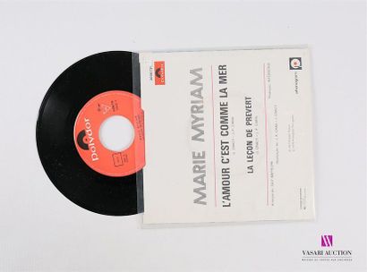 null MARIE MYRIAM
1 Disque 45T sous pochette plastifiée
Label : POLYDOR - 2 056 731
Fab....
