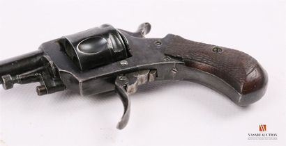 null Revolver de poche type BRITISH BULLDOG calibre .32, fabrication liégeoise, canon...