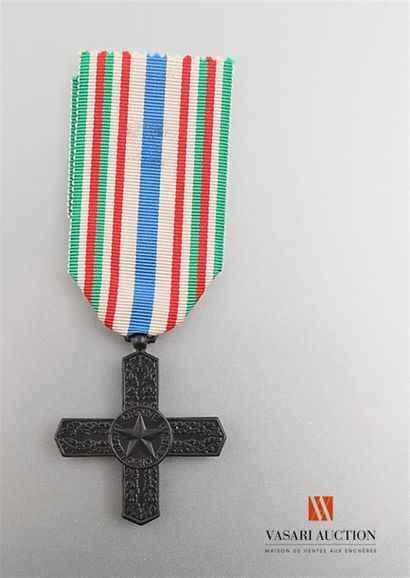 null République italienne - Croix de l'Ordine di vittorio veneto, BE-TBE
