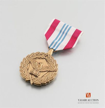 null Etats Unis d'Amérique - Médaille du service méritoire inter-armes, defense meritorious...
