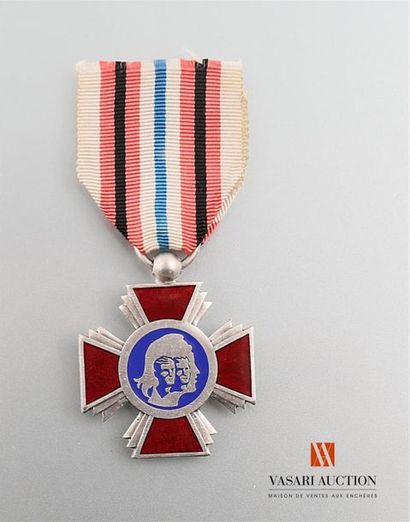 null France - Croix d'argent du clandestin, médaille privée décernée par le Groupement...