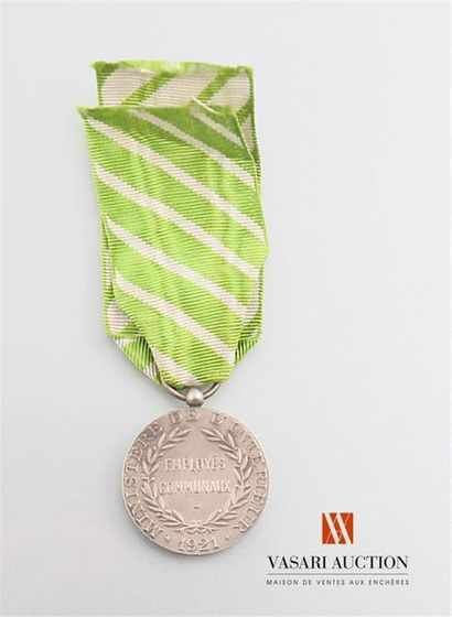 null France Médaille des employés communaux, ministère de l'Intérieur, 1921, argent,...