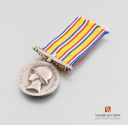France - Médaille d'honneur des sapeurs pompiers,...