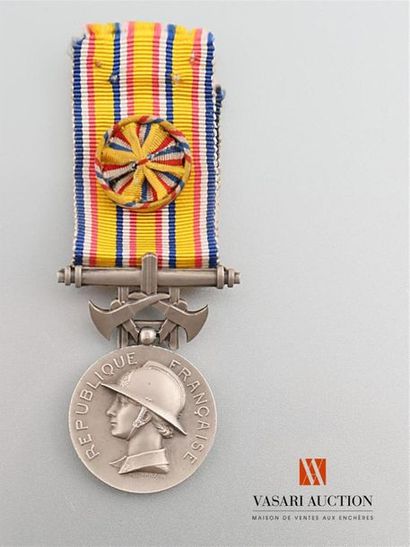 null France - Médaille d'honneur des sapeurs pompiers, ministère de l'intérieur hommage...