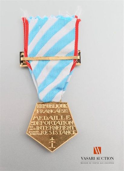 null France - Médaille de l'internement pour faits de résistances, ruban avec agrafe...