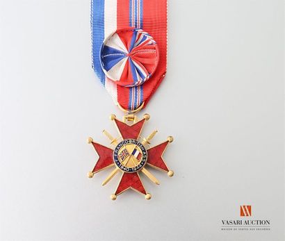 null Médaille de l'association Franco Britannique, insigne d'officier, ruban avec...