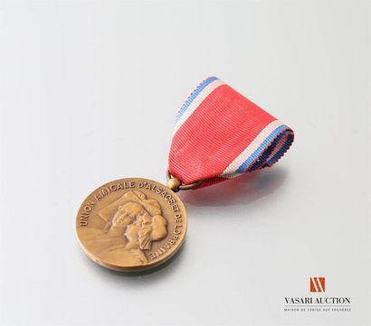 null Union amicale d'Alsace et de Lorraine, médaille associative, bronze, 29 mm,...