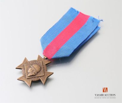 null France, croix des services militaires volontaires, bronze, BE-TBE

