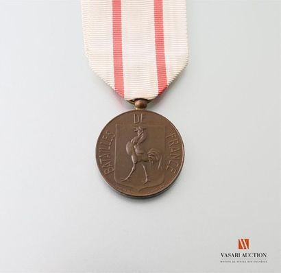 null France: médaille commémorative des batailles de France 1914-1918, 1939-1945,...