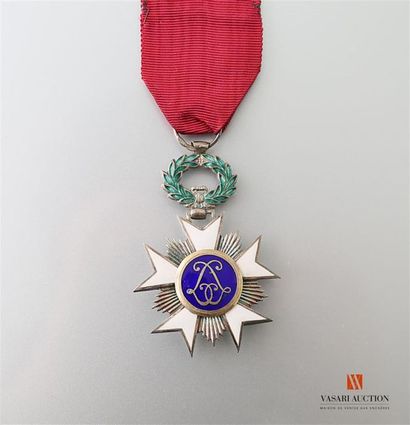 null Belgique - Ordre de la Couronne, insigne de chevalier, anneau poinçonné, TB...