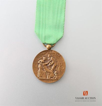 null Union des corps de sapeurs pompiers du Nord de la France, médaille commémorative,...