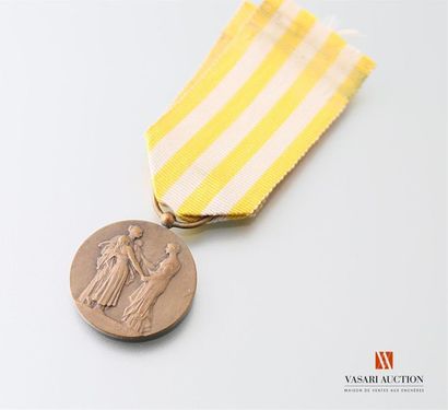null Ministère de l'intérieur - Médaille assistance publique, bronze, 27 mm, gravée...
