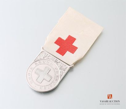 null Croix rouge francaise - Médaille associative, attribuée, 32 mm, TTB
