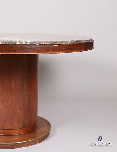 null PASCAUD Jean (1903-1996)
Table de salon à plateau circulaire et piètement cylindrique...