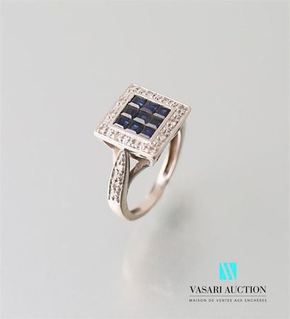 null Ring in 750-thousandths rhodium-plated gold, square central motif paved with...