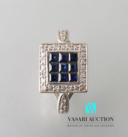 null Ring in 750-thousandths rhodium-plated gold, square central motif paved with...