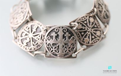 null Silver bracelet decorated with medallions.
Weight: 35.68 g