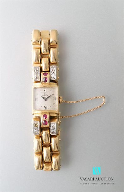 null Omega 1940s, 750-thousandths yellow gold ladies' wristwatch, rectangular case...