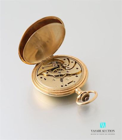 null Pocket watch in 750-thousandths yellow gold, the white enamelled dial with Arabic...