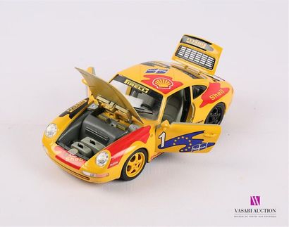 null BURAGO (Italie)
Voiture 1/18 Porsche Carrera 911 (1993)
(état d'usage)