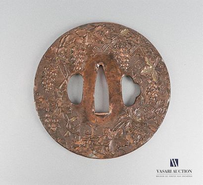 null Round copper Tsuba with vine pamper decoration on granulated
bottom (wear and...