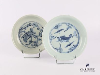 null CHINA
Pair of hollow porcelain seats decorated in the basin with a turtle and...