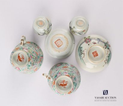 null CHINA
Set of fifteen white porcelain pieces with polychrome enamel decoration...