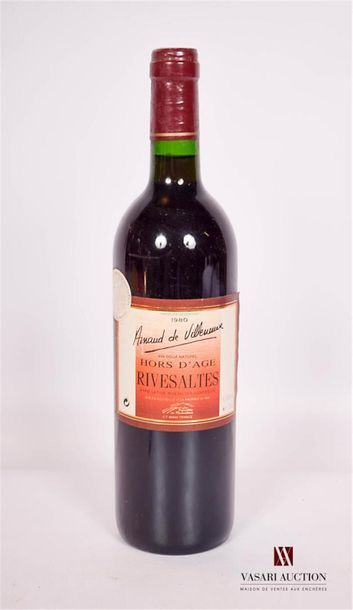 null 1 Bottle RIVESALTES Hors d'Age Arnaud de Villeneuve1980Médaille
 d'Argent in...
