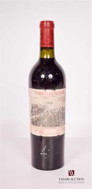 null 1 bouteille	DOMAINE DE CHEVALIER	Graves GCC	1940
	Et. fanée, tachée et usée...