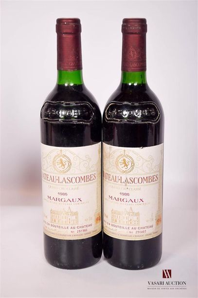 null 2 bouteilles	Château LASCOMBES	Margaux GCC	1986
	Et. un peu tachées. N bas goulot/...