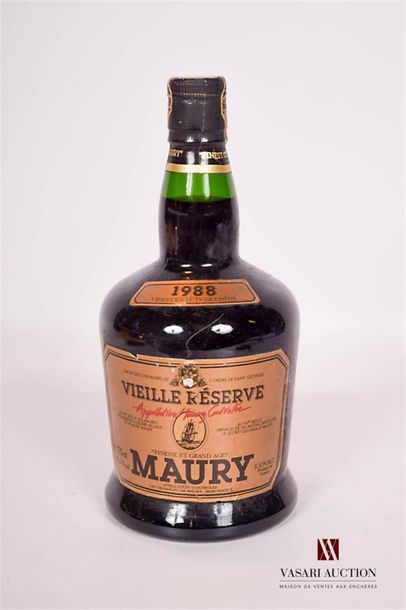 null 1 bouteille	VDN MAURY "Vieille Réserve" mise Coop.		1988
	16,5°. Et. un peu...