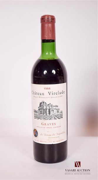 null 1 bottleChâteau VIRELADEGraves1966And
 a little stained. N: upper shoulder....