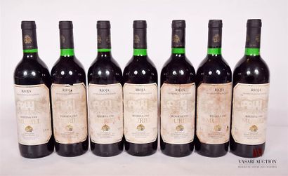 null 7 bouteilles	RIOJA mise Bodegas Muriel "Reserva"		1988
	Et. un peu fanées et...