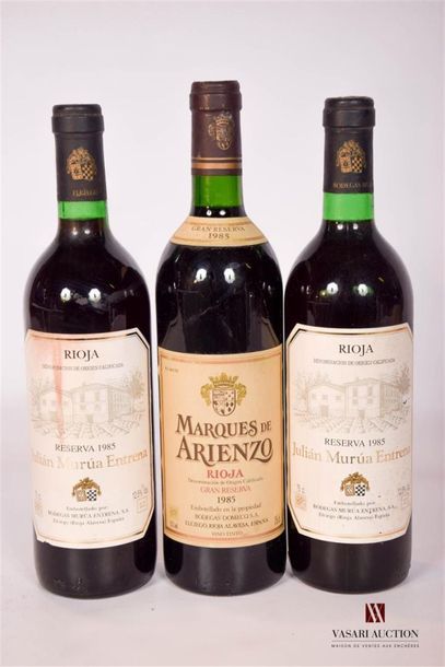 null Set of 3 bottles of Spanish wines including:
 1 bottleRIOJA Marques de Arienzo...