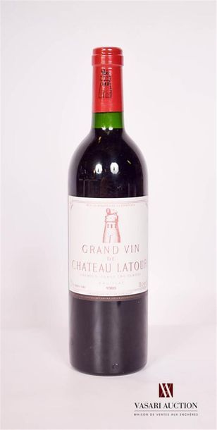 null 1 bouteille	Château LATOUR	Pauillac 1er GCC	1985
	Et. impeccable sinon 1 très...