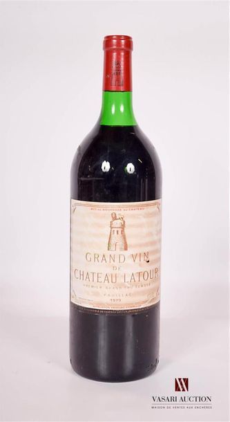 null 1 Magnum	Château LATOUR	Pauillac 1er GCC	1979
	Et. fanée et tachée (1 accroc)....