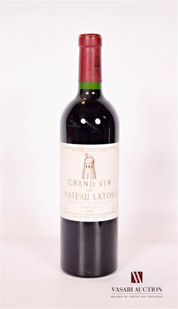 null 1 bouteille	Château LATOUR	Pauillac 1er GCC	1999
	Et. un peu tachée (quelques...